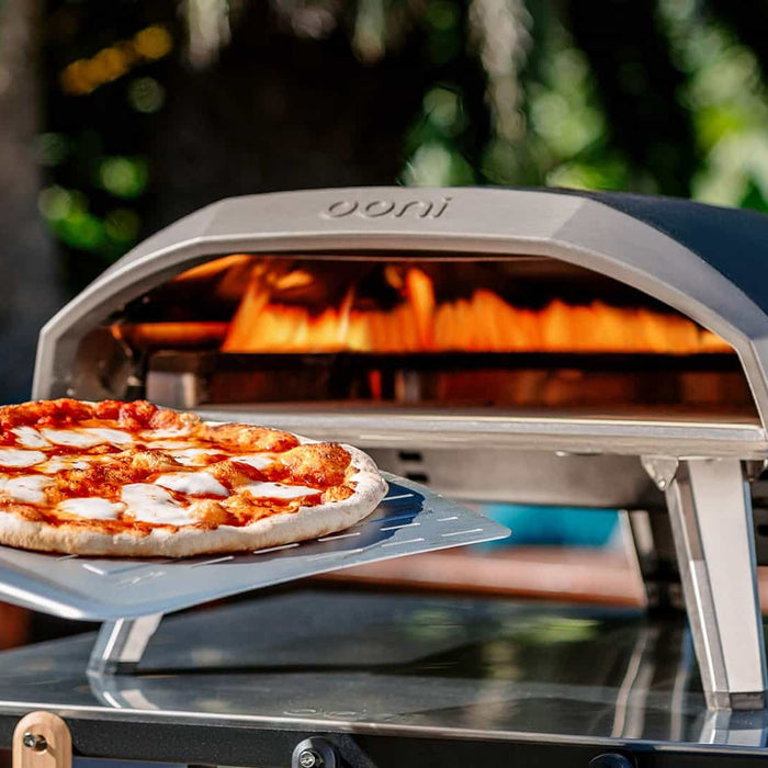 Machen Sie pizza für Ihre Gemeinde an diesem Ooni-Tag