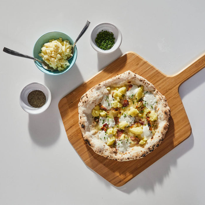 Pizza mit Kartoffelpüree nach Joël Robuchon-Art