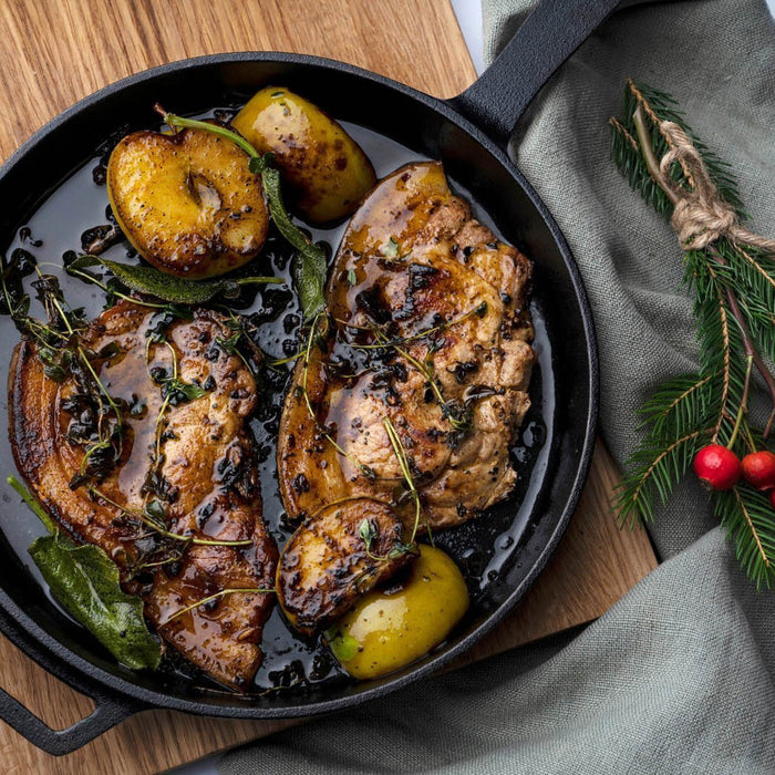 Schweinebraten mit Apfel und Zimt